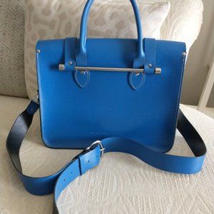 Elegant Blue Crossbody Bag